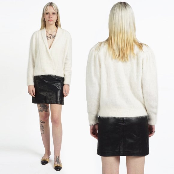 VINTAGE 90s Black Real Leather A-Line Mini Skirt - Picture 3 of 3